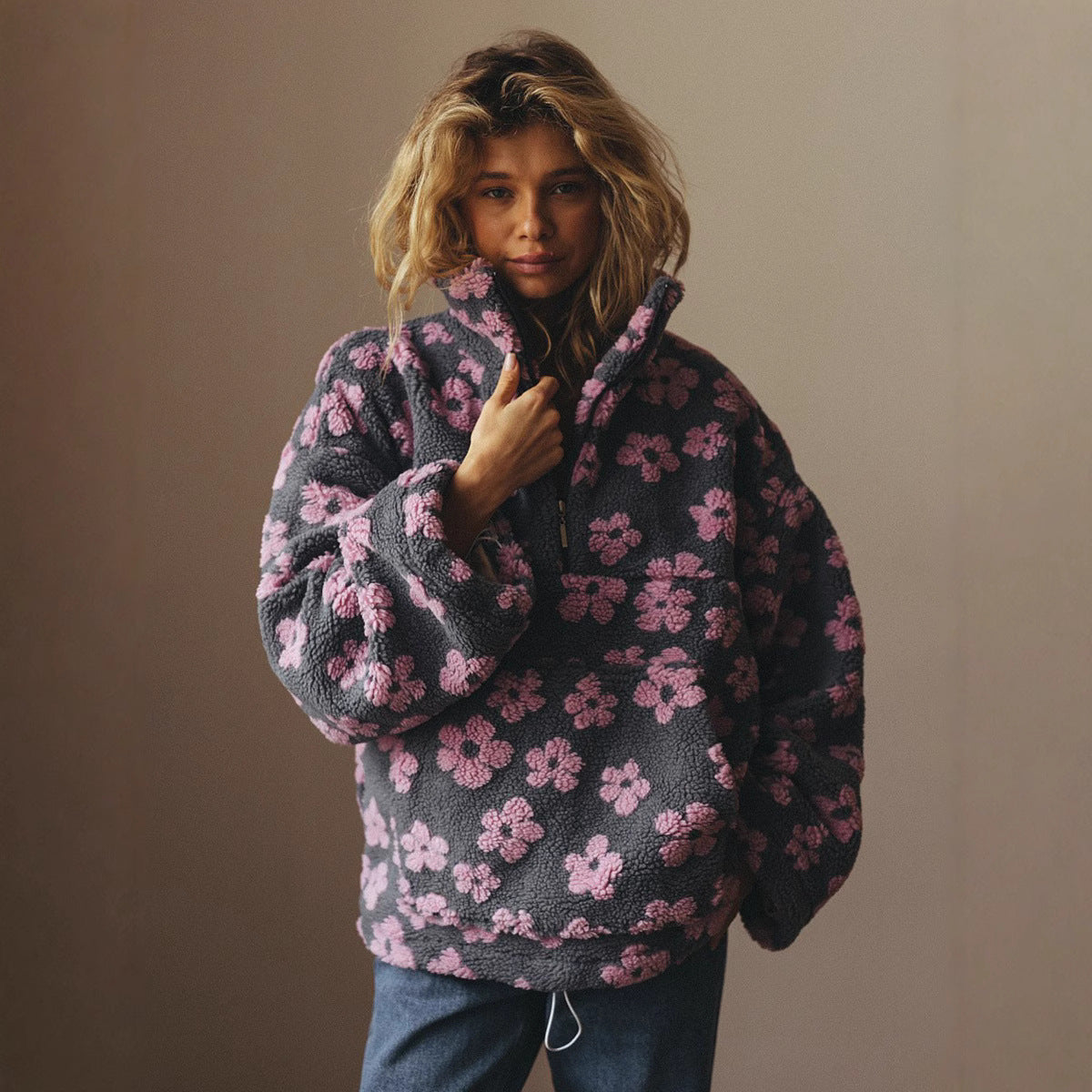 Winter Flowers Sweatshirt - MRC WEAR