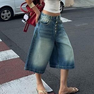 Women’s Denim Shorts - Multi - Breasted Cropped Fit - MRC STOREShortsMy StoreWomen’s Denim Shorts - Multi - Breasted Cropped Fit My Store MRC STORECJNZ241654610JQBlackL
