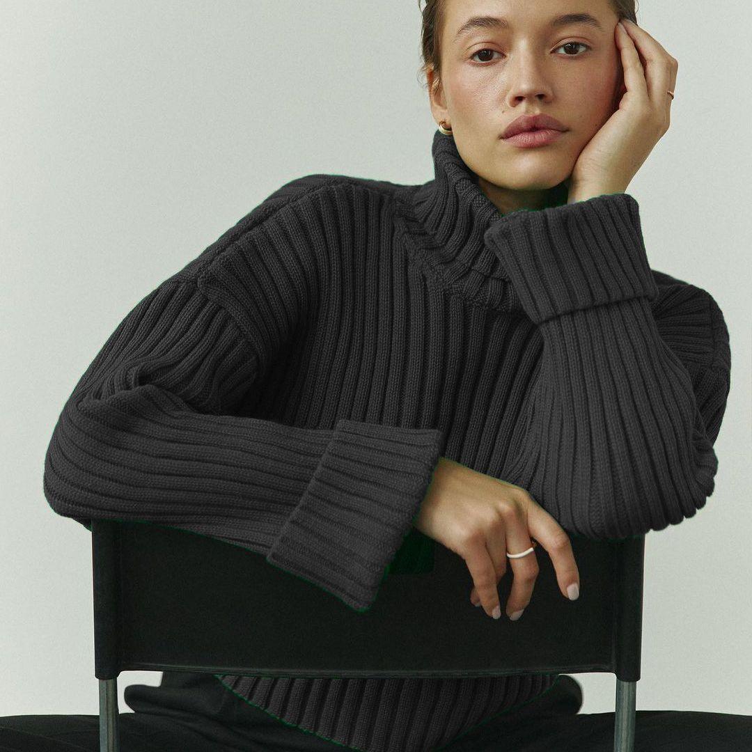Stylish Striped Turtleneck Sweater for Women – Ultra - Short Loose Fit Design - MRC STORESweaters & HoodiesMy StoreStylish Striped Turtleneck Sweater for Women – Ultra - Short Loose Fit Design - MRC STOREMRC STORECJMY224040312LOBlackL