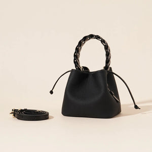 First - Layer Cowhide Woven Bucket Crossbody Bag - MRC STOREBagMRC STOREFirst - Layer Cowhide Woven Bucket Crossbody Bag MRC STORE  130.22MRC STORECJNS256510204DWElegant Black16x13x14.5cm