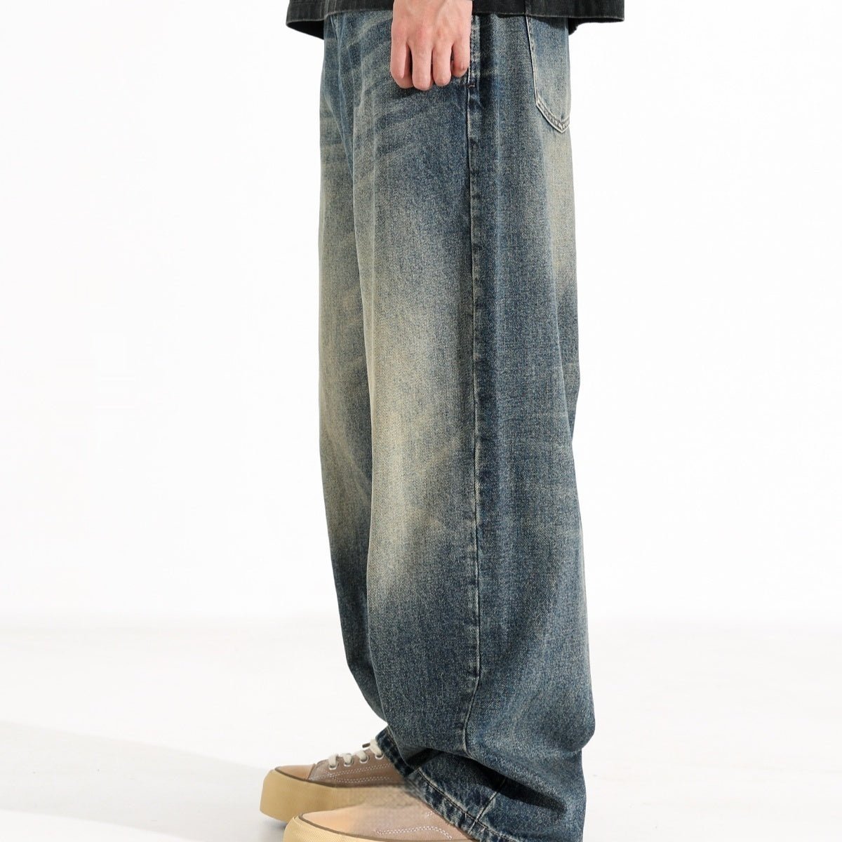 Vintage Denim Style Wide Leg Jeans - MRC STOREjeansMRC STOREAmerican Retro Hanging Loose Wide Leg Jeans for Men – Vintage Denim Style My Store MRC STORECJNZ245828910JQRetro Blue with Velvet28