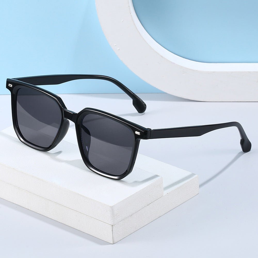 Square Sunglasses - Retro Large Frame - MRC STOREAccessoriesMy StoreWomen’s Square Sunglasses - Retro Large Frame My Store MRC STORECJCF231048701AZAs Shown In The FigureC1 Black Frame Gray Piece
