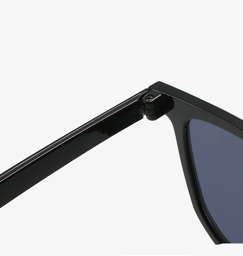 Square Sunglasses - Retro Large Frame - MRC STOREAccessoriesMy StoreWomen’s Square Sunglasses - Retro Large Frame My Store MRC STORECJCF231048704DWAs Shown In The FigureC4 Champagne Box Dried