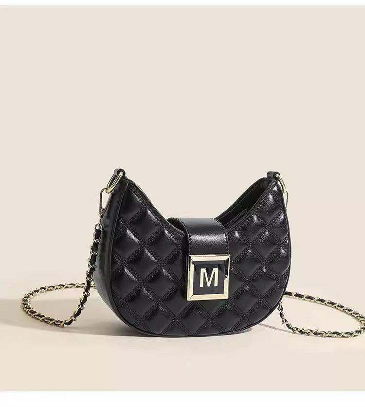 High End Rhombus Chain Messenger Bag – Retro Elegance for Everyday Style - MRC STOREAccessoriesMy StoreHigh End Rhombus Chain Messenger Bag – Retro Elegance for Everyday Style - MRC STOREMRC STORECJYD222573701AZBlack