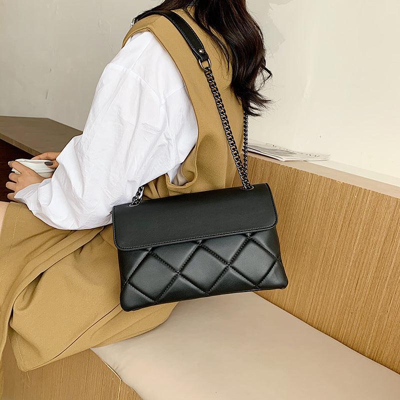 Chain Underarm Rhombus Messenger Bag – Stylish Women's Shoulder Bag - MRC STOREAccessoriesMy StoreChain Underarm Rhombus Messenger Bag – Stylish Women's Shoulder Bag - MRC STOREMRC STORECJNS218941403CXRed