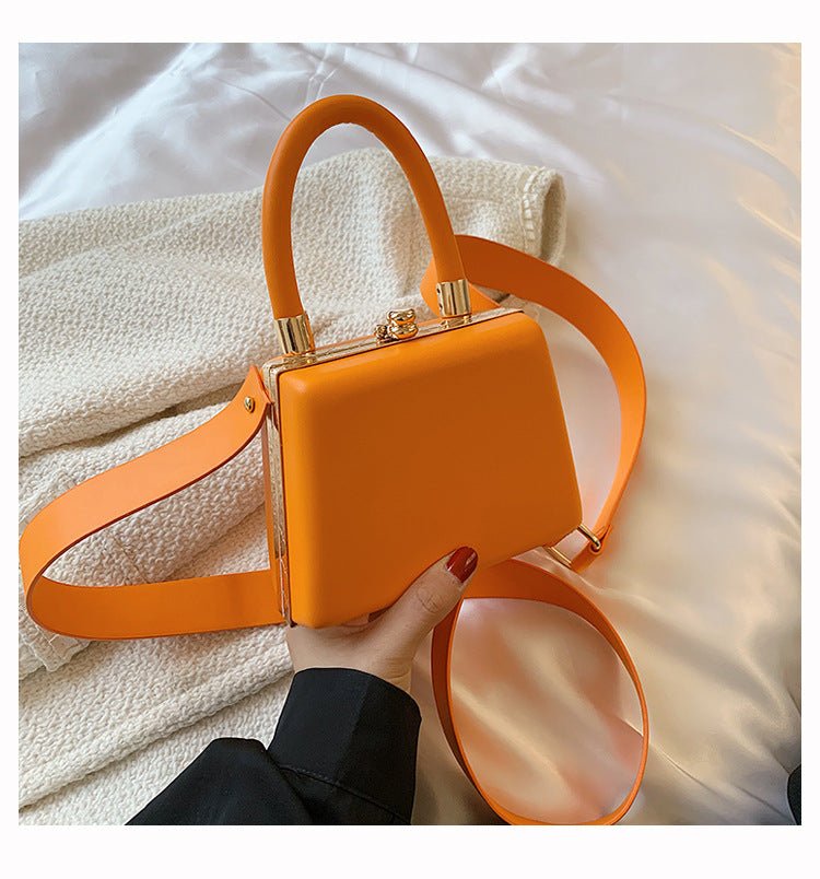 Contrast Color Artistic Ethnic Style Portable Clip Bag - MRC STOREAccessoriesMy StoreContrast Color Artistic Ethnic Style Portable Clip Bag - Vibrant and Functional My Store  24.89MRC STORECJNS229321406FUOrange