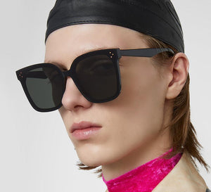 Square Frame Sunglasses – UV400 Protection with Resin Lens and Plastic Frame - MRC STOREAccessoriesMy StoreSquare Frame Sunglasses – UV400 Protection with Resin Lens and Plastic Frame - MRC STOREMRC STORECJNSFJCF00501-Black-HerBlackHer