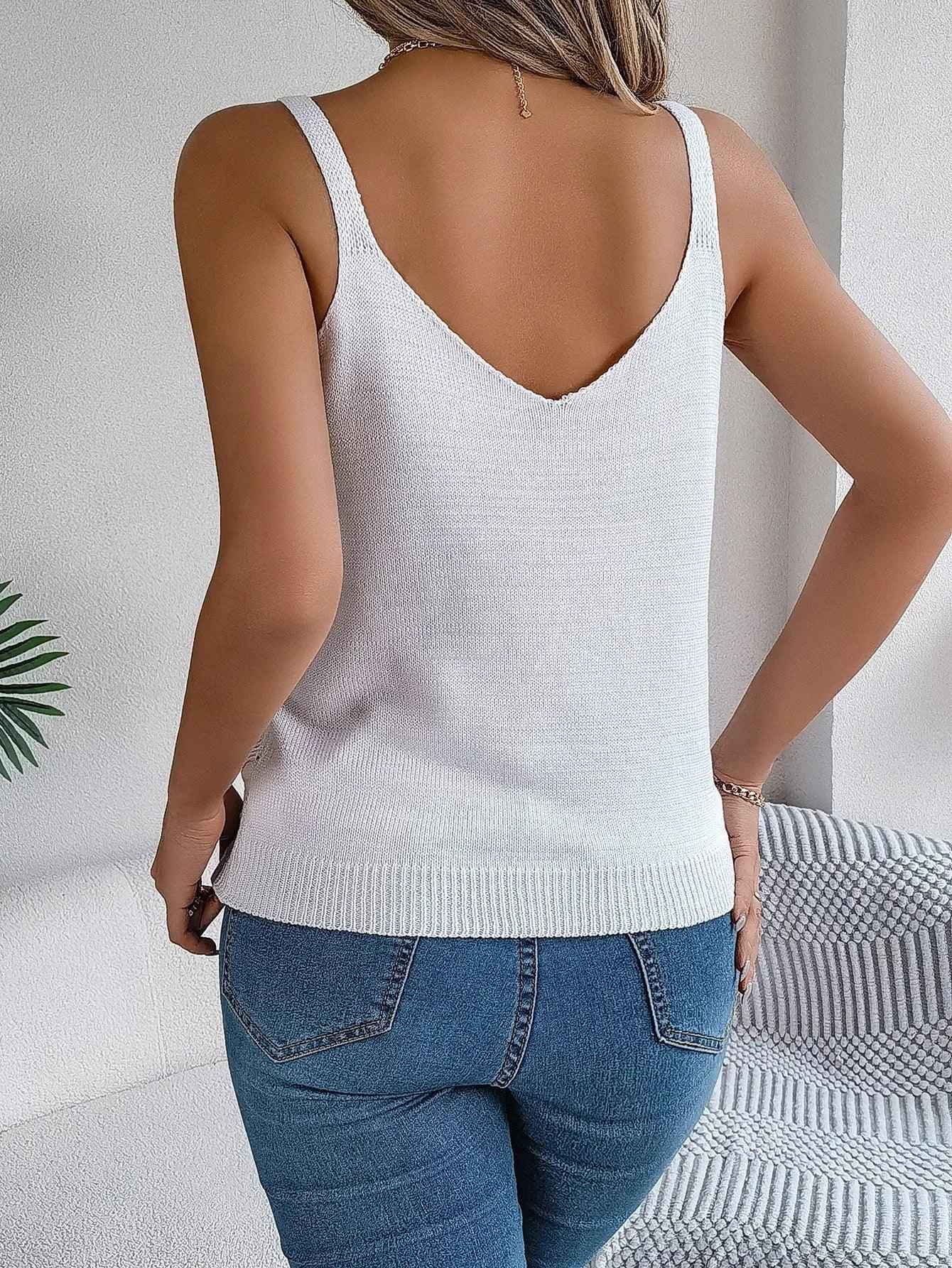 V - Neck Metal Buckle Sweater - MRC STORETopMy StoreV - Neck Metal Buckle SweaterMRC STORECJMY210204403CXWhiteL