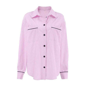 Striped loose fit top in soft fabric, featuring long sleeves and a relaxed style, perfect for casual wear.