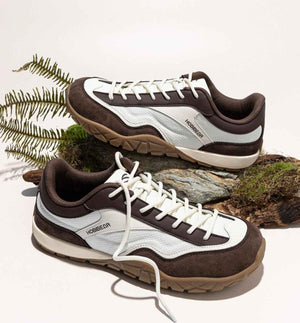 Wide-toe Shoes For Spring And Autumn Outdoor Sneakers With A Durable Soft Sole